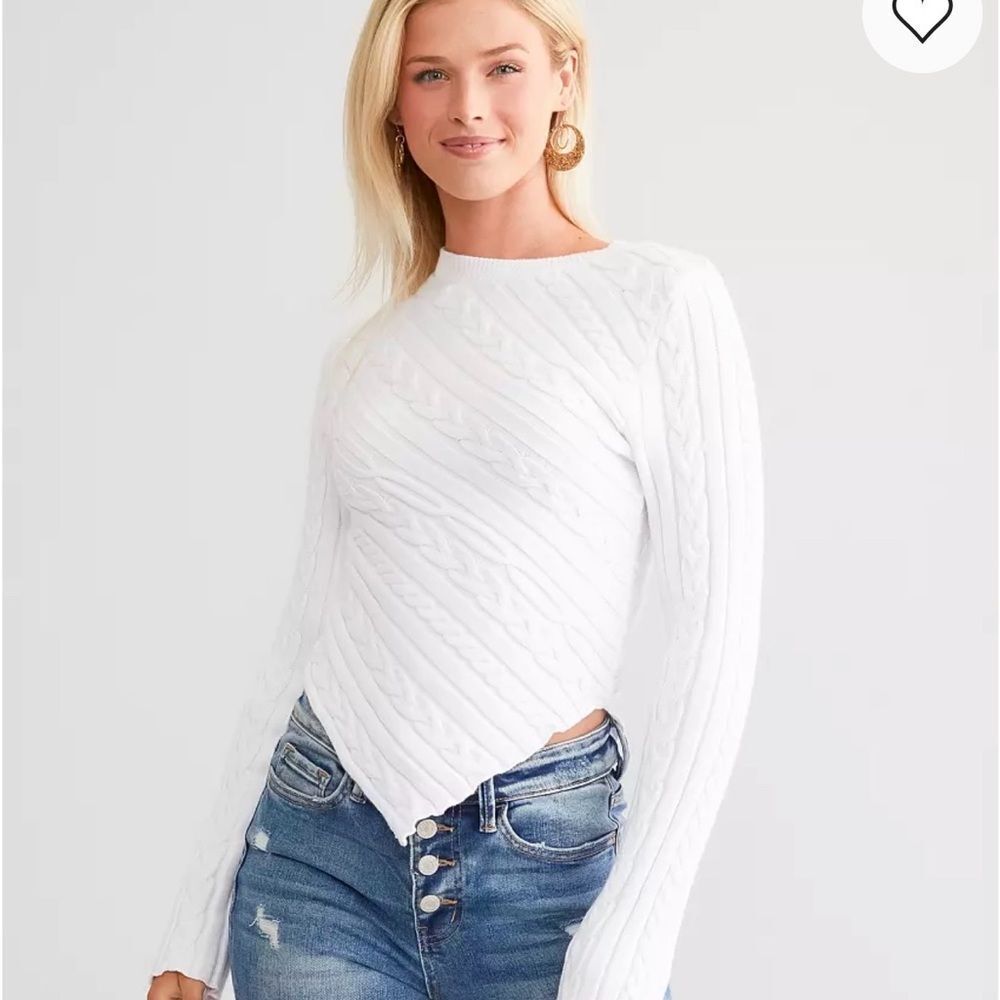 Chic Cable Knit Sweater - white - Picture 2 of 10